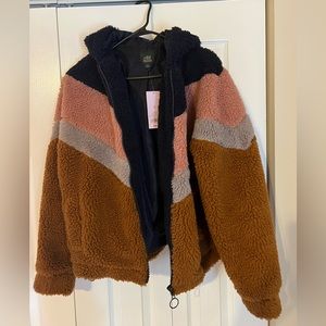 Wild fable puff coat